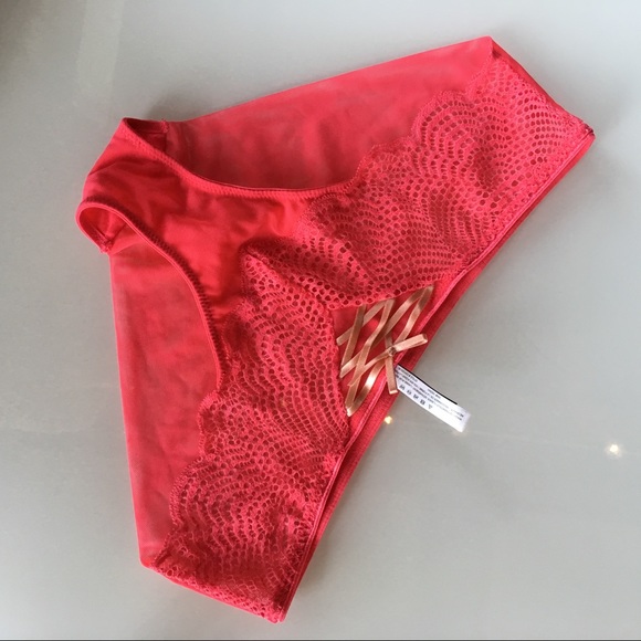 Adore Me NWOT push up bra set—MAJOR PRICE DROP - Picture 4 of 5